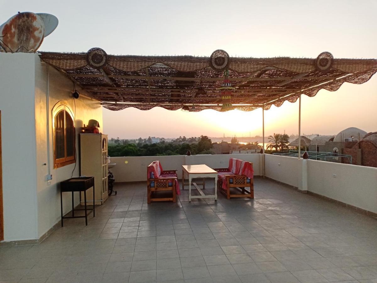 The Magic Of Luxor Private Studio Apartment On The Rooftop מראה חיצוני תמונה
